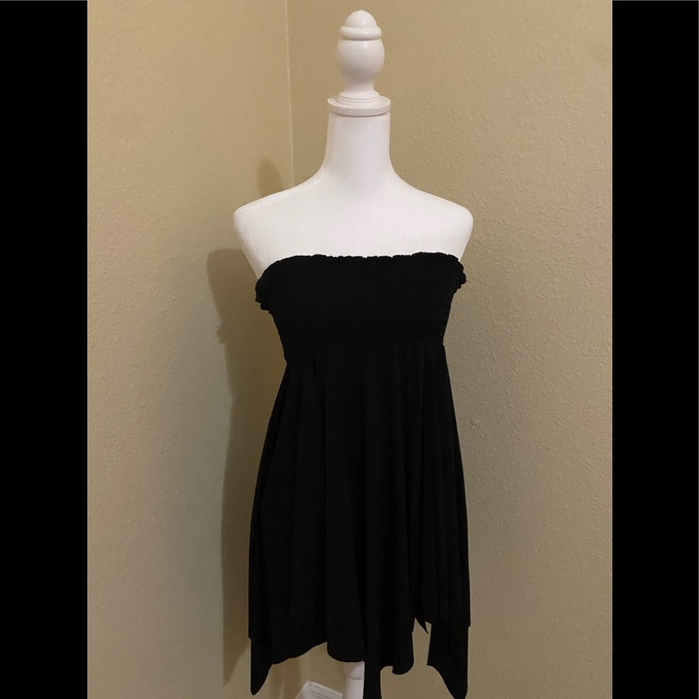 Cache Strapless Top